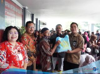 600 Paket Bansos Dibagikan Kepada Keluarga Warga Binaan Rutan Kelas I Medan